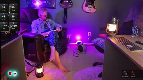 Snapshot of generalbliss chatting on 04.15.26 generalbliss online show from 04.15.26