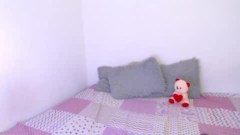 Genesis online show from 02.05.25