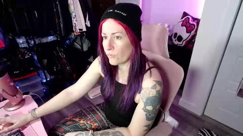 Genny Rock   and  online show from 11.16.25