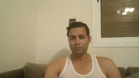 Snapshot of genteldevil chatting on 02.16.25 genteldevil online show from 02.16.25