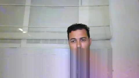 Snapshot of genteldevil chatting on 10.17.25 genteldevil online show from 10.17.25