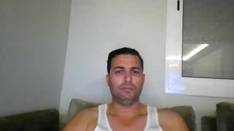 Snapshot of genteldevil chatting on 11.19.25 genteldevil online show from 11.19.25