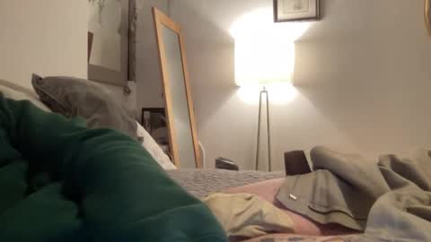 Gentle Stranger online show from 02.05.25