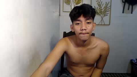 Rayl online show from 10.04.25