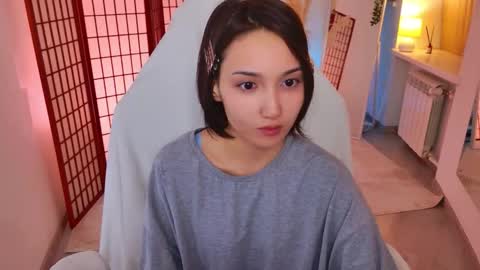 Snapshot of gentlemusee chatting on 11.07.25 gentlemusee online show from 11.07.25