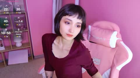 Snapshot of gentlemusee chatting on 05.23.26 gentlemusee online show from 05.23.26