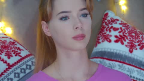 Snapshot of gentlerossi chatting on 12.14.24 GentleRossi online show from 12.14.24