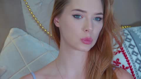 Snapshot of gentlerossi chatting on 01.10.25 GentleRossi online show from 01.10.25