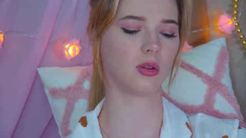 Snapshot of gentlerossi chatting on 01.15.25 GentleRossi online show from 01.15.25