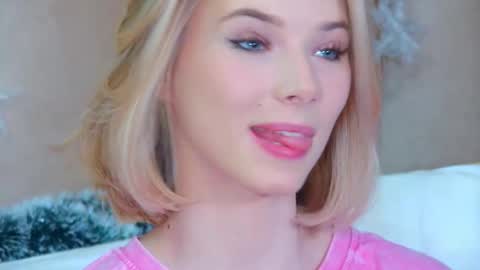 Snapshot of gentlerossi chatting on 12.02.25 GentleRossi online show from 12.02.25