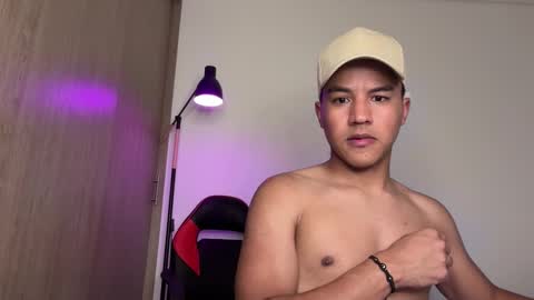 Snapshot of george_cams1 chatting on 01.30.25 Jorge online show from 01.30.25