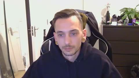 georgek0011 online show from 11.11.25