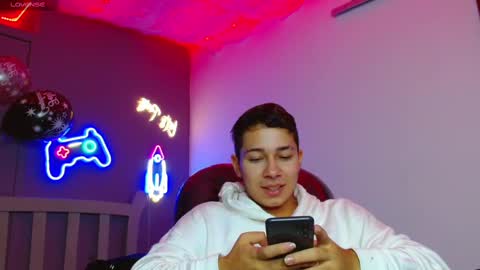 GEORGE online show from 01.12.25