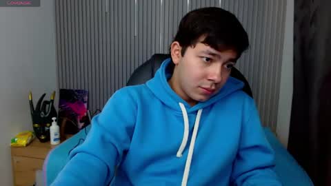 Snapshot of georgesmith_1 chatting on 04.15.26 GEORGE online show from 04.15.26