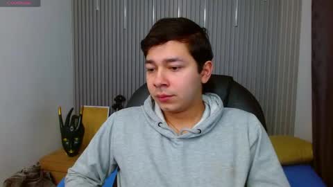 Snapshot of georgesmith_1 chatting on 04.19.26 GEORGE online show from 04.19.26