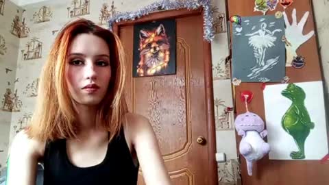Snapshot of georgianahaeussler chatting on 04.16.26 Ellie online show from 04.16.26