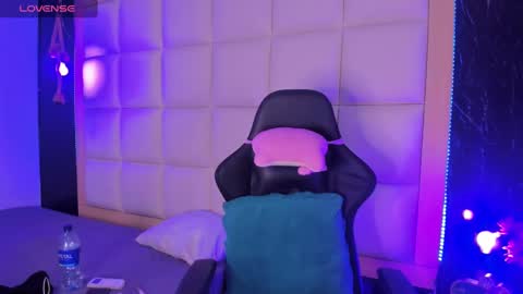 Snapshot of georginacute_ chatting on 03.11.25 Georgina online show from 03.11.25