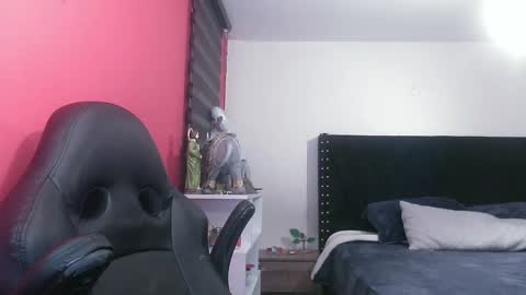 Georgina  online show from 10.07.25