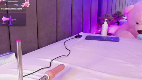 Kendal  online show from 01.11.25