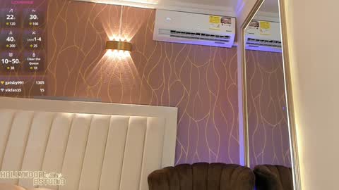 Snapshot of geral_johansson chatting on 12.11.24 online show from 12.11.24