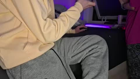 A  A online show from 03.01.25