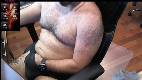 Snapshot of geronimo_431 chatting on 05.18.26 Daddy Jokes online show from 05.18.26