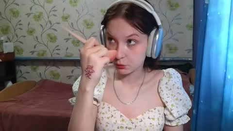 Snapshot of gertrudhore chatting on 05.27.26 Anna online show from 05.27.26