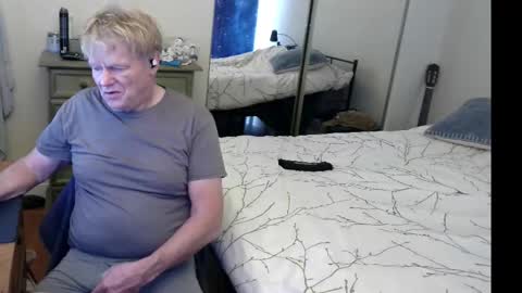 Snapshot of gethyn chatting on 03.22.26 Gethyn online show from 03.22.26