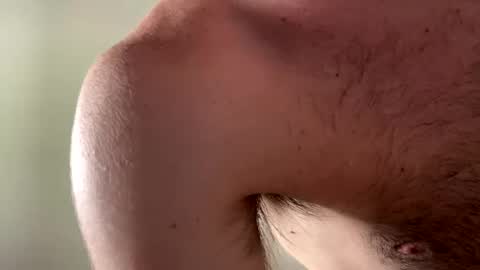 Snapshot of getngetout88 chatting on 03.04.25 Getngetout88 online show from 03.04.25