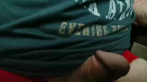 Snapshot of gettingstiff chatting on 10.08.25 gettingstiff online show from 10.08.25