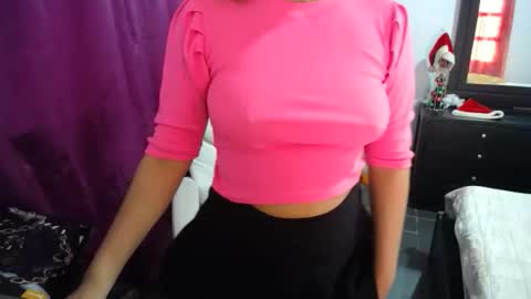 Snapshot of ggemas chatting on 12.03.25 ggemas online show from 12.03.25