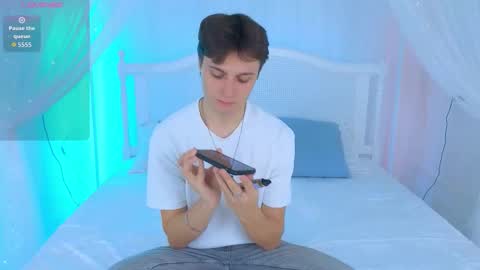 Alex online show from 10.29.25