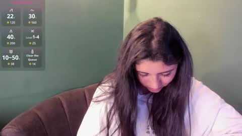 Snapshot of ghanimastrom chatting on 10.24.25 Danna Astrom online show from 10.24.25