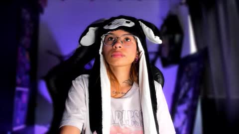 Sara online show from 10.04.25