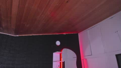 Snapshot of ghosty_doll chatting on 01.17.25 Allison online show from 01.17.25