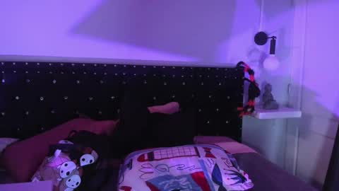 Snapshot of ghosty_doll chatting on 11.03.25 Allison online show from 11.03.25