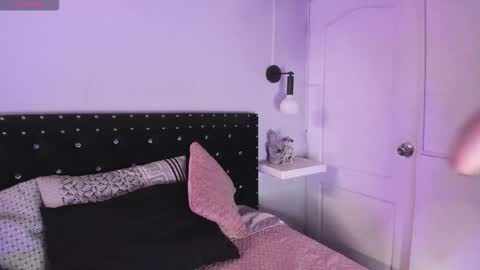 Snapshot of ghosty_doll chatting on 02.11.26 Allison online show from 02.11.26