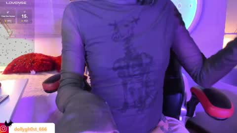 Snapshot of ghosty_doll chatting on 05.13.26 Allison online show from 05.13.26