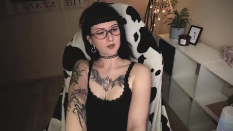 Snapshot of ghoticspectre chatting on 04.24.26 ghoticspectre online show from 04.24.26