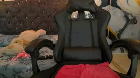 Gia online show from 03.28.26