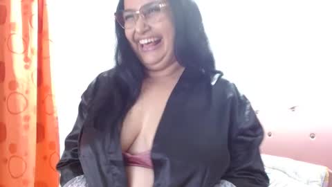 nahomi online show from 01.08.25