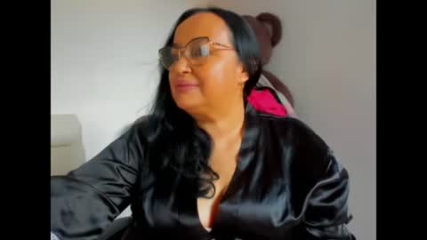 nahomi online show from 03.03.25