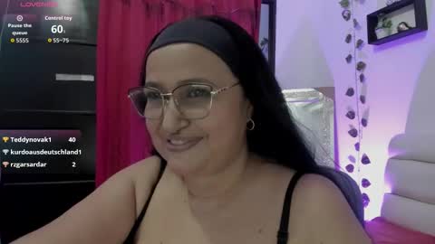 nahomi online show from 09.25.25