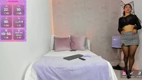 Snapshot of gia_watsonn chatting on 02.25.25 Gia online show from 02.25.25