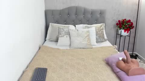 Gia online show from 02.14.26