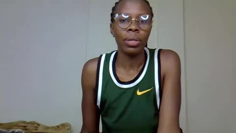 Snapshot of gianna_012 chatting on 02.16.26 ENNY online show from 02.16.26