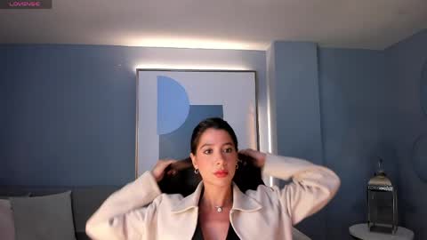 Snapshot of giannawatson chatting on 06.09.26 online show from 06.09.26