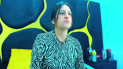 GiaRoussel online show from 03.06.25