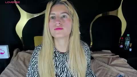 GiaRoussel online show from 02.23.26