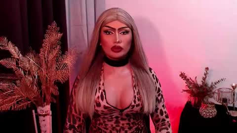 Gia X online show from 01.07.26